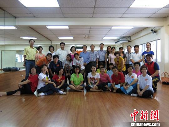 云南舞蹈教师赴马来西亚培训华文教师
