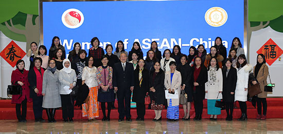 ACC Organized Female Diplomats of ASEAN Embassies in China and Foreign Ministry of China to Visit Soong Ching Ling Children's Science and Technology Museum