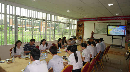 ACC Led a Chinese Media Delegation to Phnom Penh