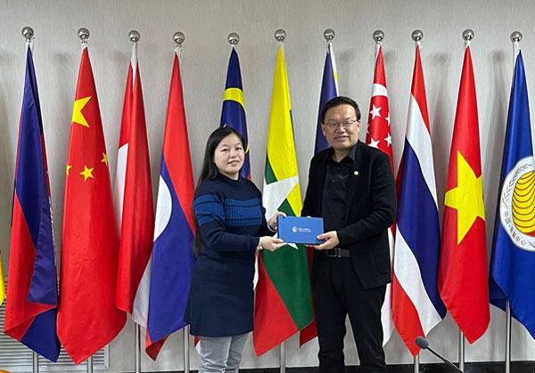 中国—东盟中心与中国石油大学（华东）进行工作交流