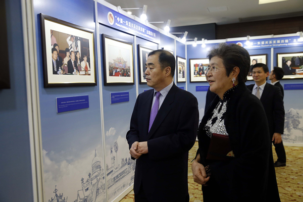 ACC Hosted Photo Exhibition Themed on “Strengthening ASEAN-China Relations” along with the Reception Celebrating the 4th Anniversary of the Establishment of ACC