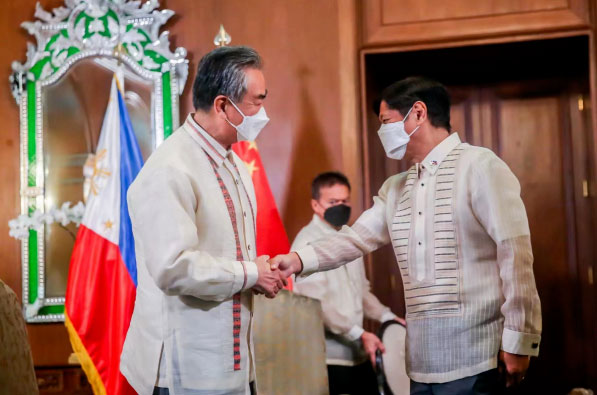 菲律宾总统马科斯会见王毅